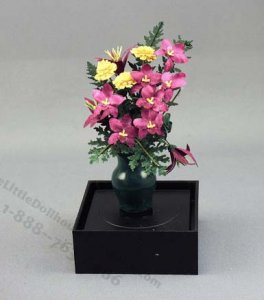 (image for) Floral Vase Arrangement by Arlene Finkelstein