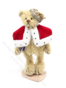 (image for) Miniature King Arthur Teddy Bear by Deb Canaham