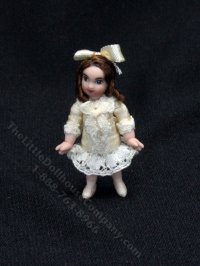 (image for) Miniature Little Girl with Dolly