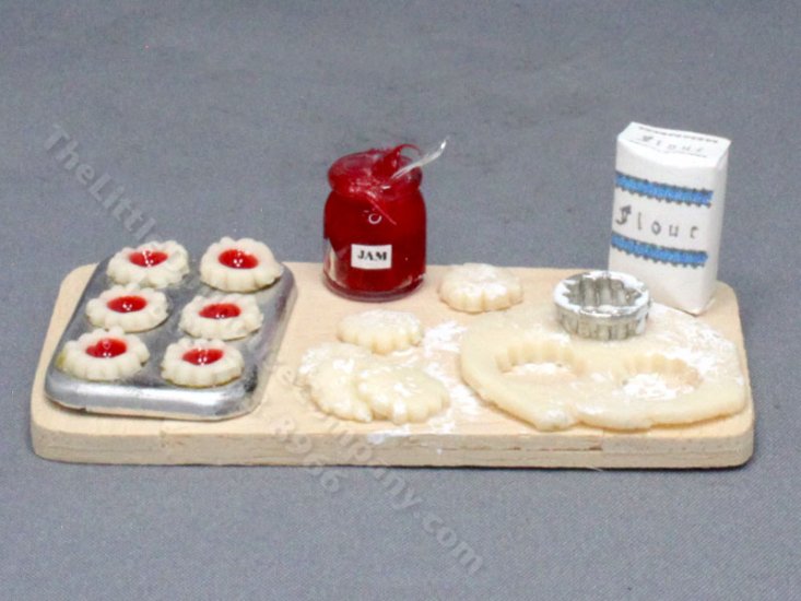 (image for) Miniature Holiday Tart Prep Board