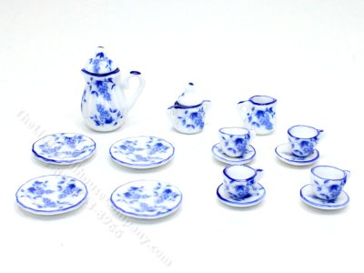 (image for) Miniature 15 Piece Blue Floral Dinner Set for Dollhouses