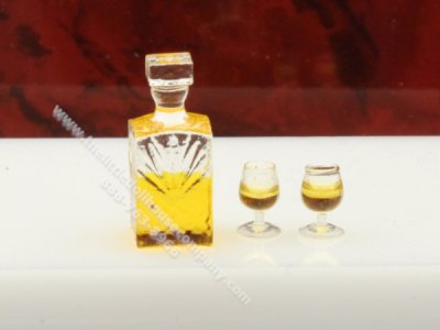 (image for) Miniature Brandy Decanter and Two Glasses for Dollhouses