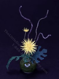 (image for) Vintage Miniature Yellow Fuji Spider Chrysanthemum Ikebana Potted Floral Arrangment for Dollhouses