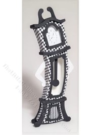 (image for) Miniature Bizzare Clock Kit