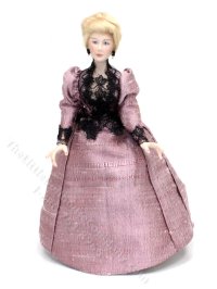(image for) Lady in a Pink Gown Doll