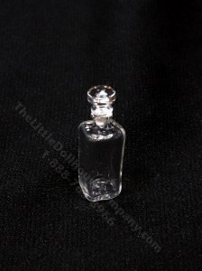 (image for) Miniature Glass Decanter for Dollhouses