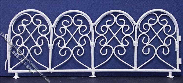 (image for) Miniature White Scroll Fence for Dollhouses (6 per pack)