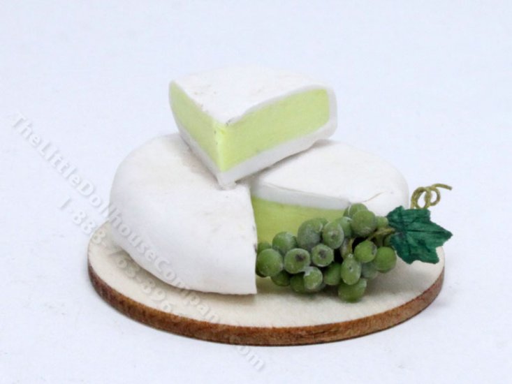 (image for) Miniature Brie on a Board by Paula Gilhooley