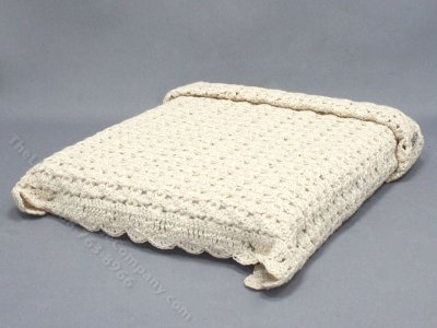 (image for) Handmade Miniature Crochet Bedspread