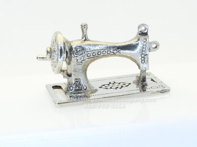 (image for) Dollhouse Scale Model Vintage Sewing Machine