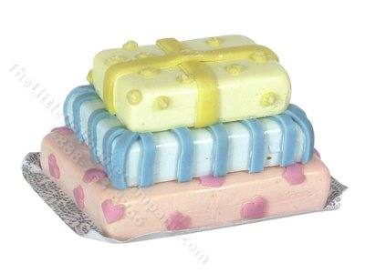 (image for) Miniature Gift Stack Cake for Dollhouses