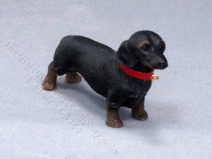(image for) Miniature Black Dachshund Dog for Dollhouses