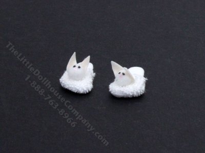 (image for) Miniature Bunny Slippers for Dollhouses