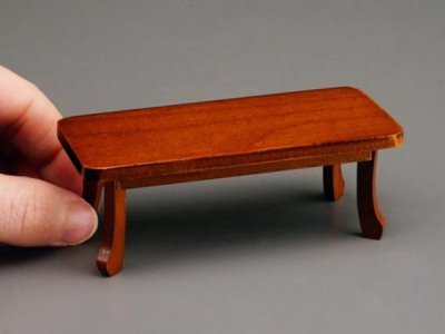 (image for) Miniature Cocktail Table for Dollhouses