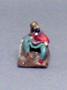 (image for) Miniature Handmade King Figurine for Dollhouses