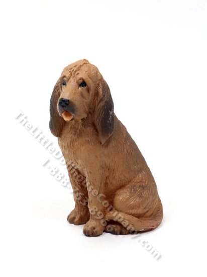 (image for) Miniature Bloodhound for Dollhouses