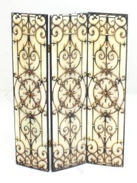 (image for) Miniature Privacy Screen with Metal Gate Design