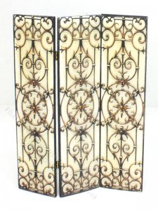 (image for) Miniature Privacy Screen with Metal Gate Design