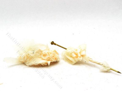 (image for) Miniature White Ladies Hat and Matching Parasol