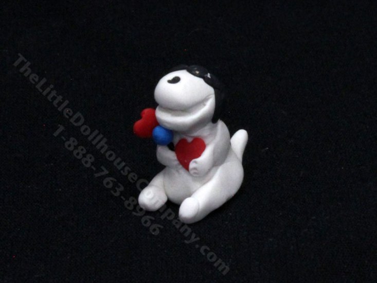 (image for) Miniature Sunglasses Dog Figurine for Dollhouses
