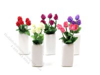 (image for) Miniature Vase of Globe Amaranths for Dollhouses (1/pkg)