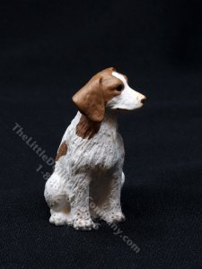 (image for) Miniature Brittany Brown & White Spaniel for Dollhouses