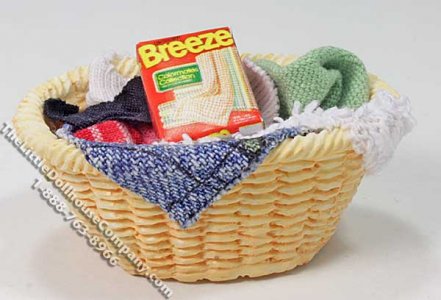 (image for) Miniature Full Laundry Basket for Dollhouses