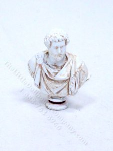 (image for) Miniature Antonius Bust for Dollhouses