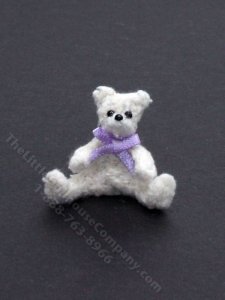 (image for) Miniature White Bear by Trace Goldfarb