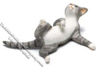 (image for) Dollhouse Scale Model Gray & White Cat Reclining