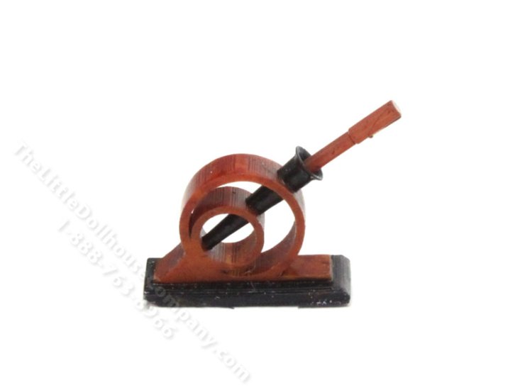 (image for) Miniature Pen and Wooden Holder by Jane Woodham