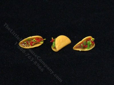 (image for) Miniature Taco for Dollhouses (1pc)