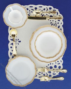 (image for) Miniature 1 Place Table Setting with Gold Trim