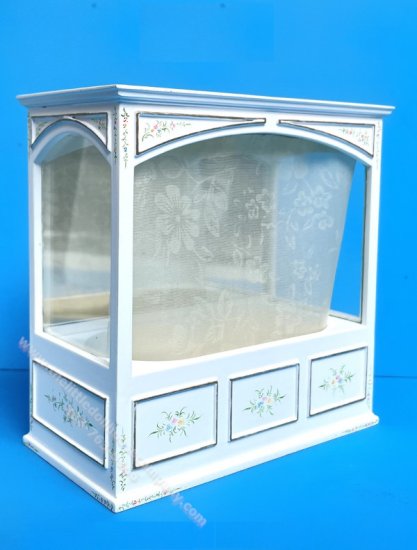 (image for) Miniature Victorian Enclosed Bath/Showert for Dollhouses