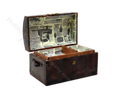 (image for) Miniature Metal Steamer Round Top Trunk
