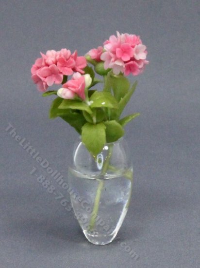 (image for) Miniature Hydrangeas in a Glass Vase