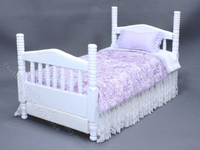 (image for) Miniature White Bed Dressed in Lavender Paisley Bedding
