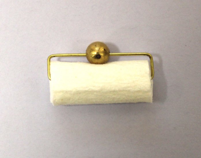 (image for) Paper Towel and Brass Holder
