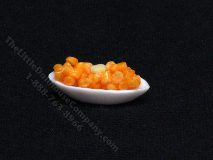 (image for) Miniature Dish of Carrots for Dollhouses