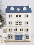 (image for) Assembled Palace Doll House