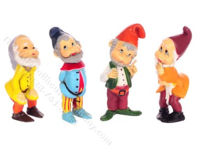(image for) Miniature Colourful Gnomes for Dollhouses (1/pkg)