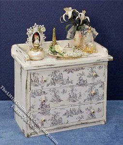(image for) Miniature Dresser with B&W Print Motif for Dollhouses