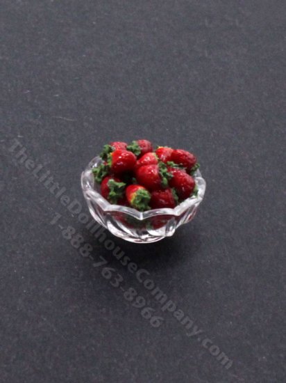 (image for) Miniature Glass Bowl of Strawberries for Dollhouses