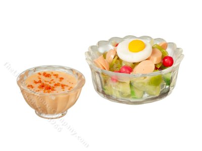(image for) Miniature Chef's Salad with 1000 Island Dressing for Dollhouses