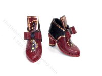 (image for) Miniature Leather Ladies Shoes by Judith Blondell for Dollhouses