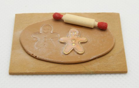 (image for) Making Gingerbread Men Cookies