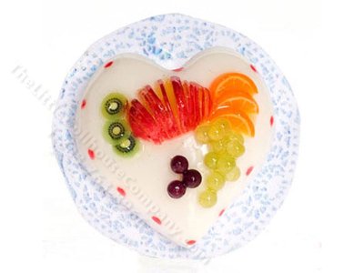 (image for) Miniature Heart Fruit Cake for Dollhouses