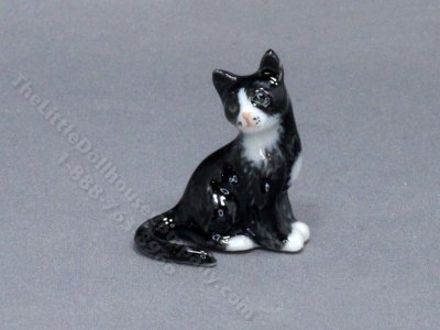 (image for) Miniature Sitting Tuxedo Cat Statuette for Dollhouses