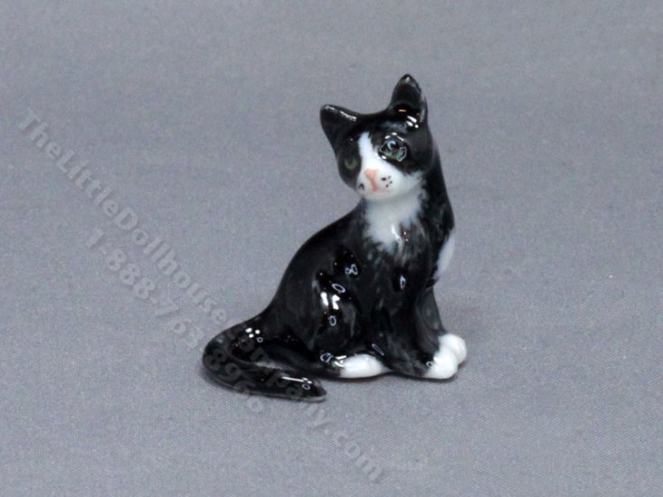 (image for) Miniature Sitting Tuxedo Cat Statuette for Dollhouses