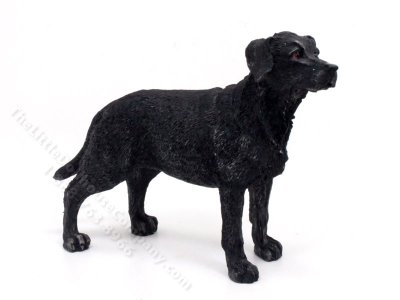 (image for) Miniature Black Lab for Dollhouses